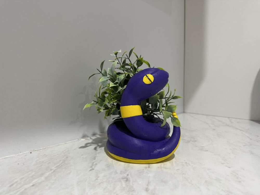 Ekans Planter